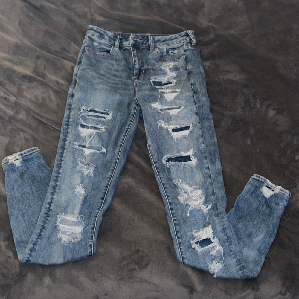 American eagle jeans!